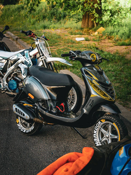 Sporty Carbon X - Stickerset Piaggio Zip